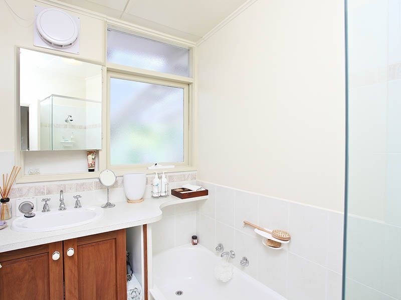 32 Kent Street, Knoxfield VIC 3180