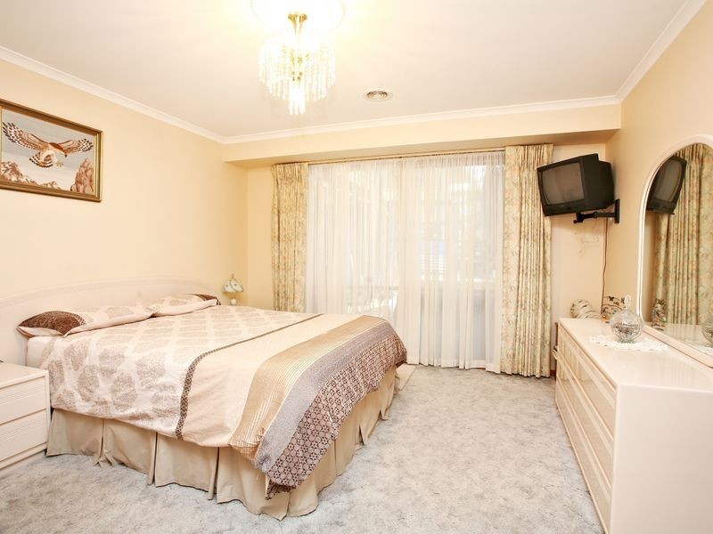 10 Lanyon Court, Lysterfield VIC 3156