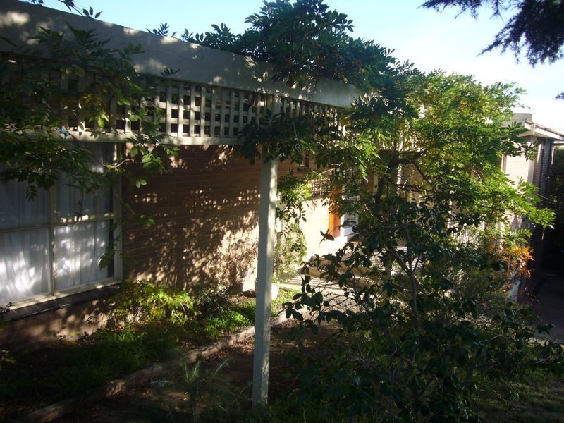 18 Bales Street, Ferntree Gully VIC 3156