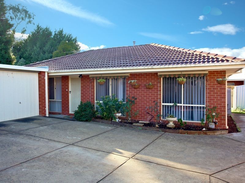 2/41 Illawara Cres, Bayswater North VIC 3153