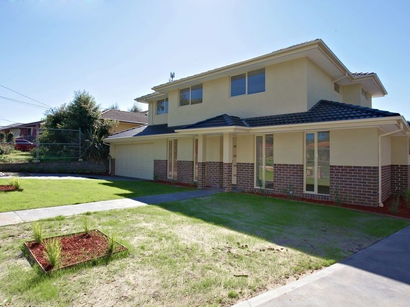 1/19 Dobson Street, Ferntree Gully VIC 3156