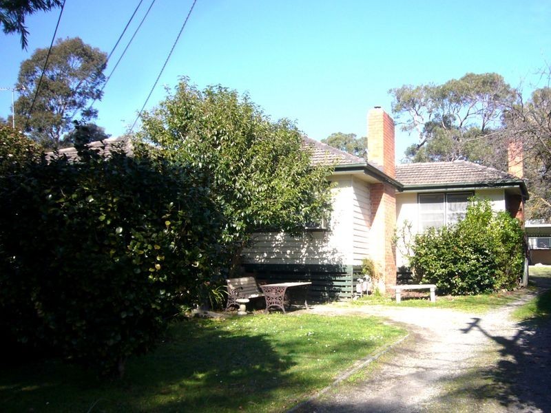 8 Bambury Street, Boronia VIC 3155