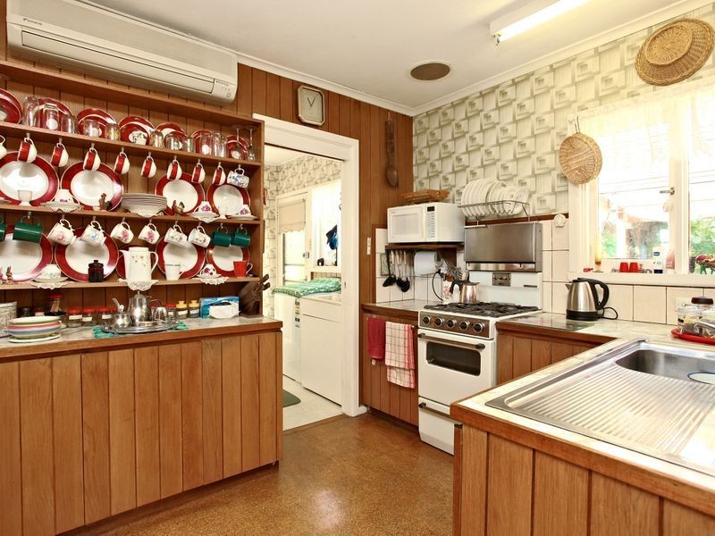 2 Frances Street, The Basin VIC 3154