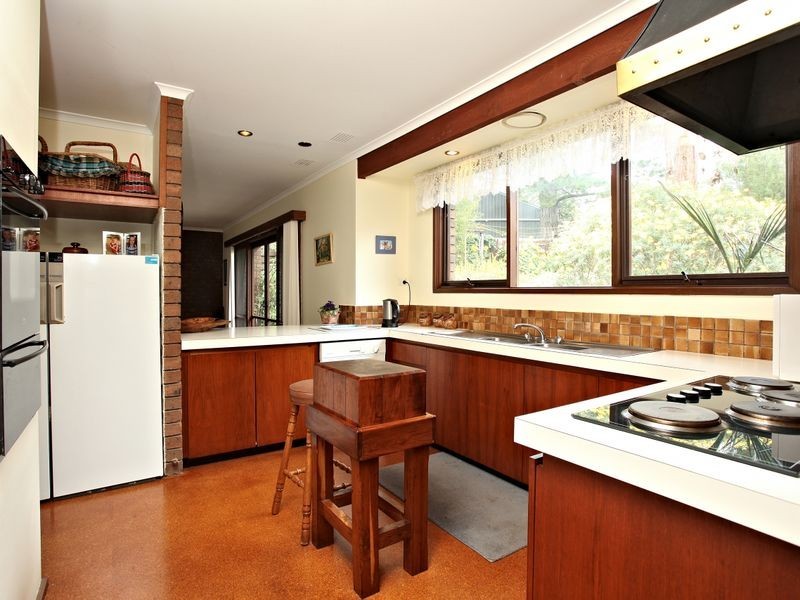 46 Hunter Street, Ferntree Gully VIC 3156