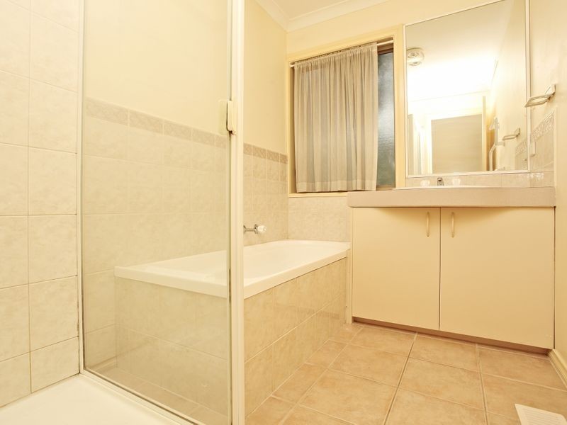 3/13 Narcissus Ave, Boronia VIC 3155