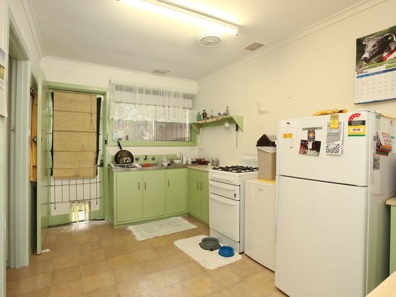 2/33 Royalden Close, Boronia VIC 3155