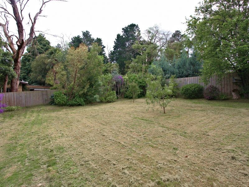 2/33 Royalden Close, Boronia VIC 3155