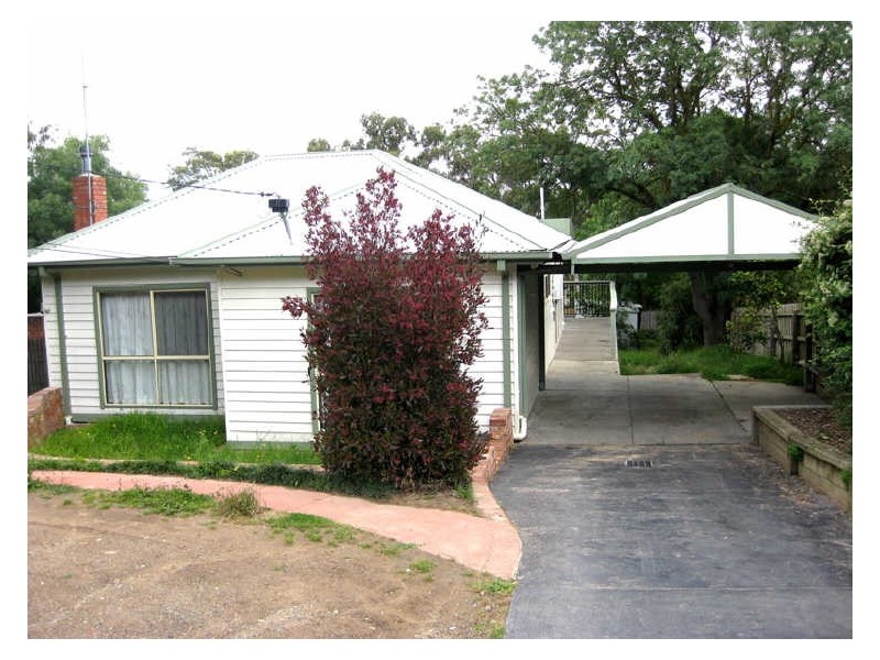 1/6 Barton Avenue, Ferntree Gully VIC 3156