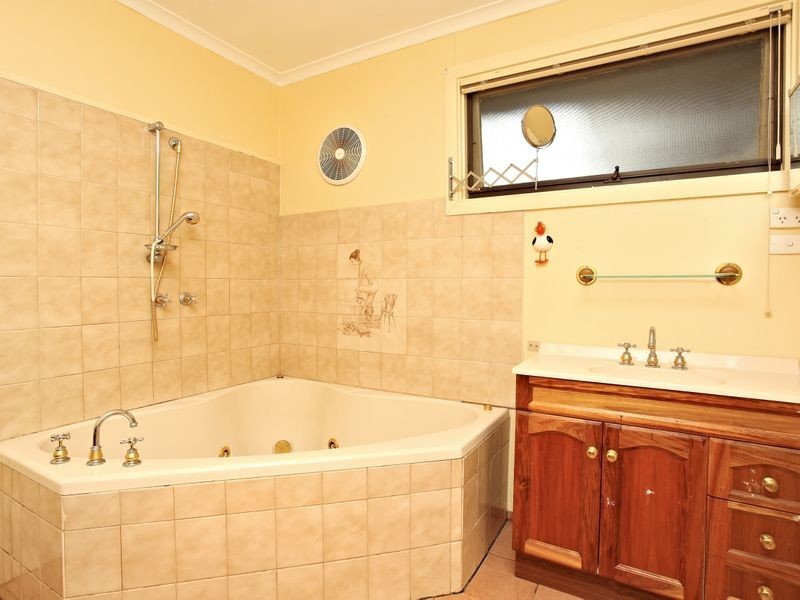 57 Devenish Road, Boronia VIC 3155