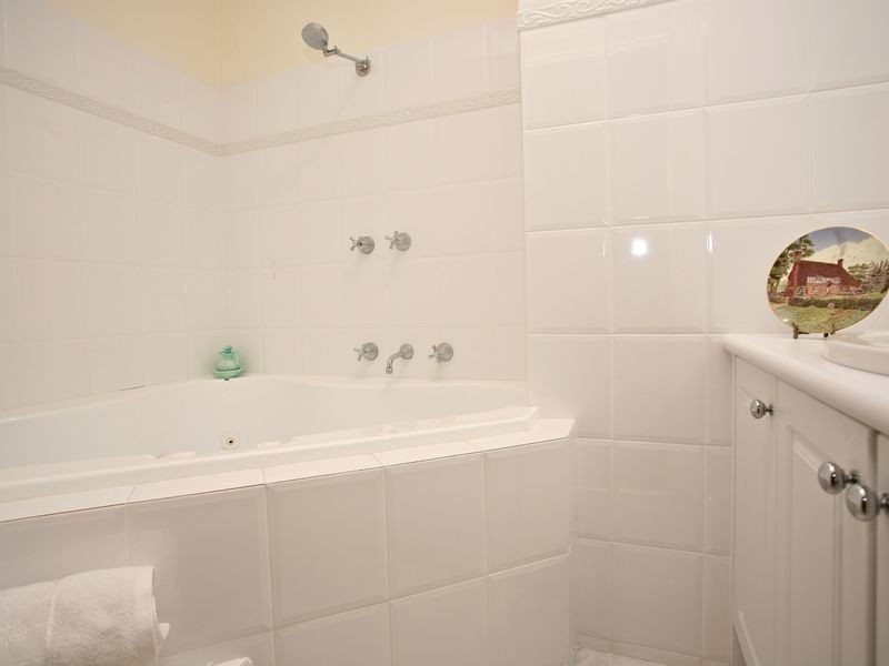 4/16 Station Street, Ferntree Gully VIC 3156