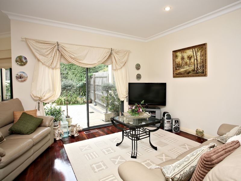 4/16 Station Street, Ferntree Gully VIC 3156