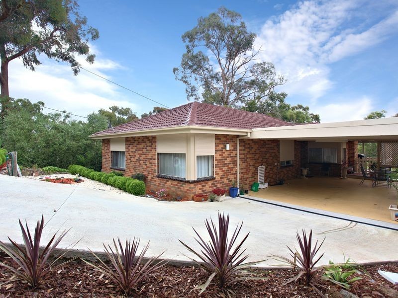 6A The Crescent, Ferntree Gully VIC 3156