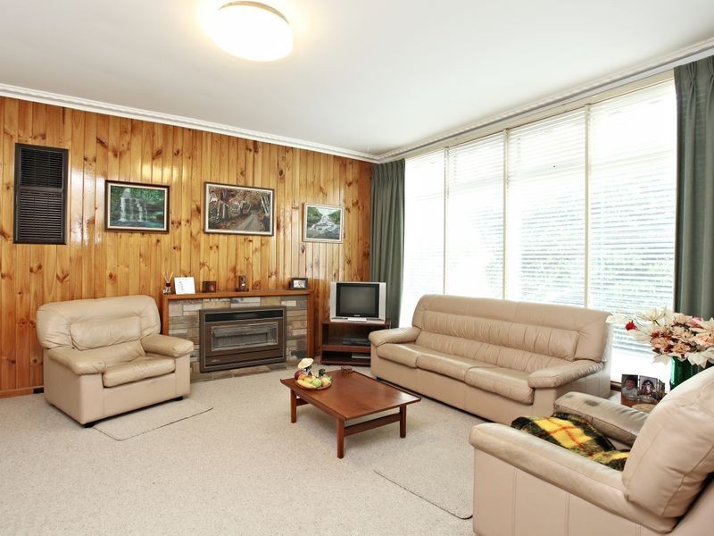 9 Bellevue Ave, Ringwood VIC 3134