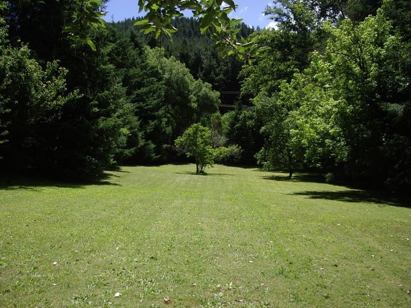 12 – 14 Bakers Gully Road, Bright VIC 3741