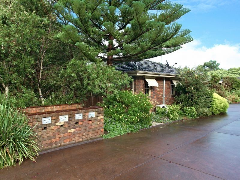 1/19 Hutton Ave, Ferntree Gully VIC 3156