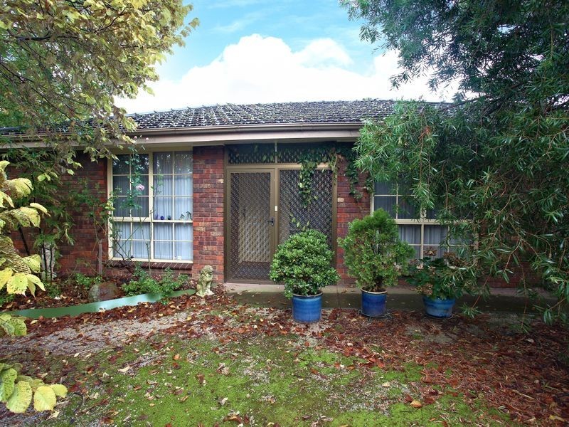 1/19 Hutton Ave, Ferntree Gully VIC 3156