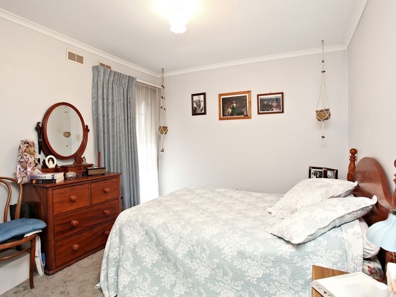 1/19 Hutton Ave, Ferntree Gully VIC 3156