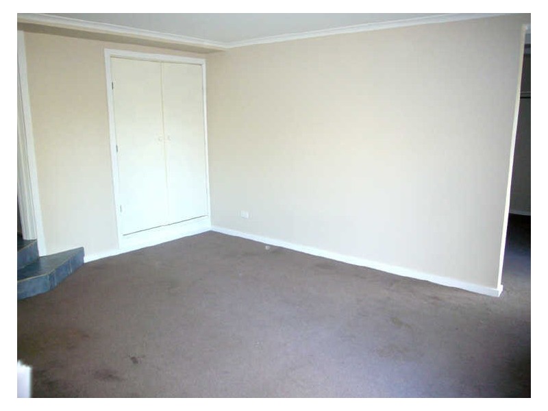 2/19 The Avenue, Ferntree Gully VIC 3156