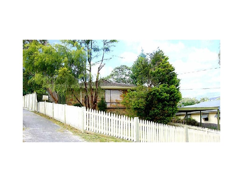 1 Winwood Drive, Ferntree Gully VIC 3156