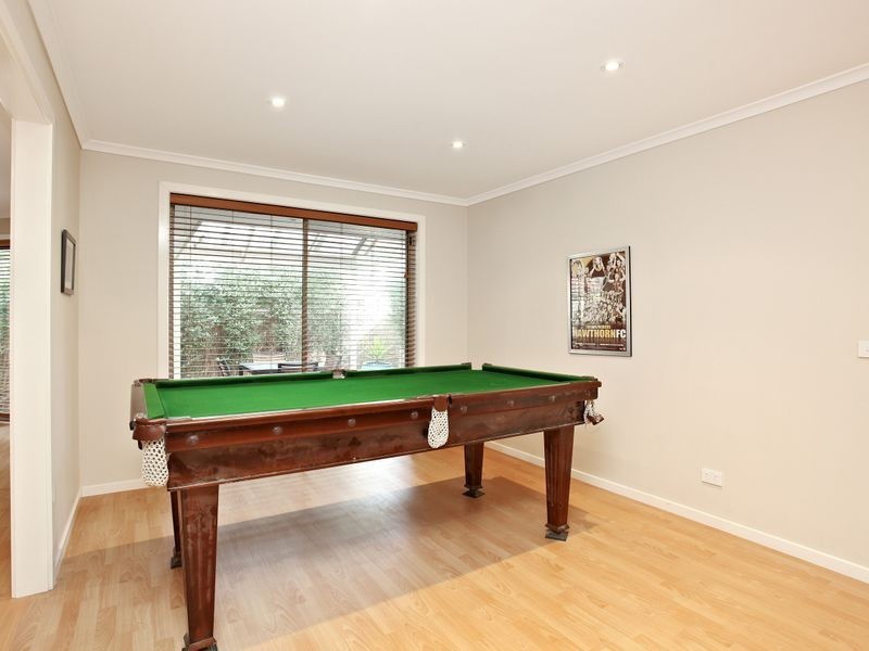 2/1517 Ferntree Gully Road, Knoxfield VIC 3180