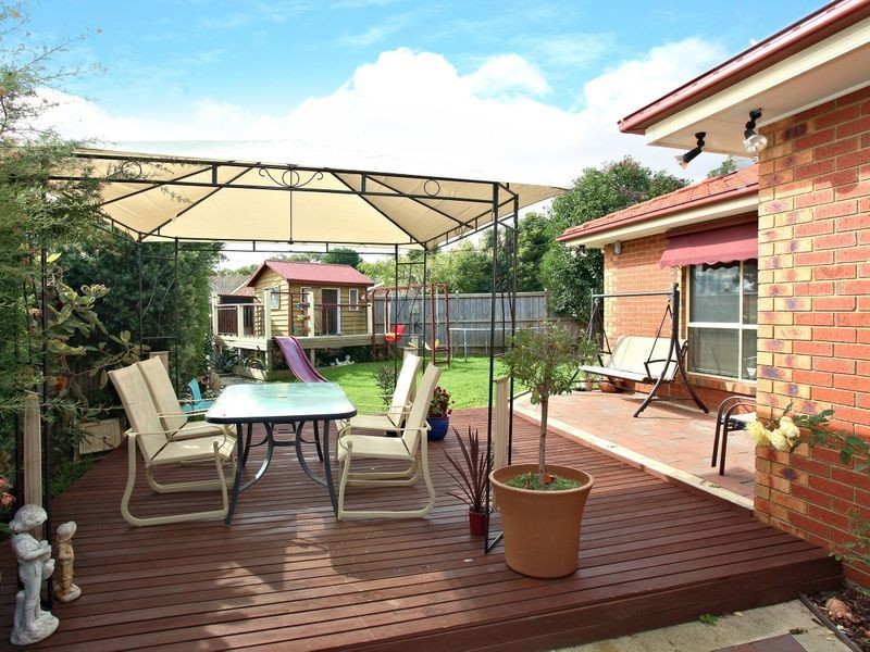 2/64 Albert Avenue (Facing Harcourt Rd), Boronia VIC 3155