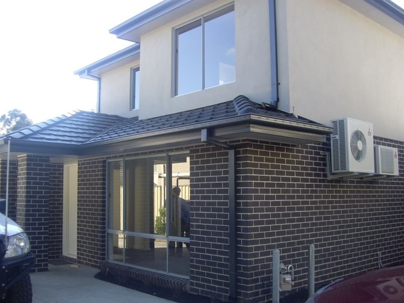 2/19 Clyde Street, Ferntree Gully VIC 3156