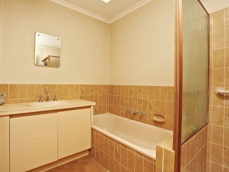 1/5 Torrens Avenue, Boronia VIC 3155