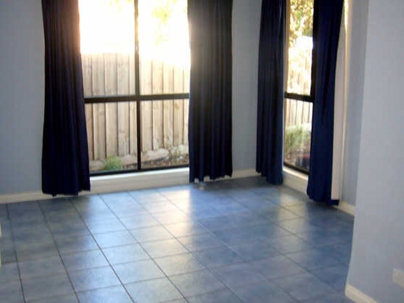 2/21 Browning Road, Boronia VIC 3155