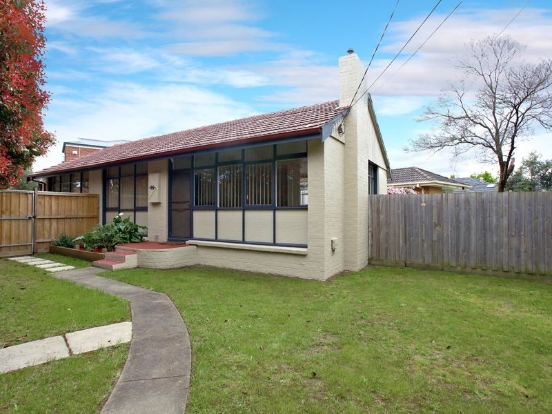 70 Scoresby Road, Bayswater VIC 3153