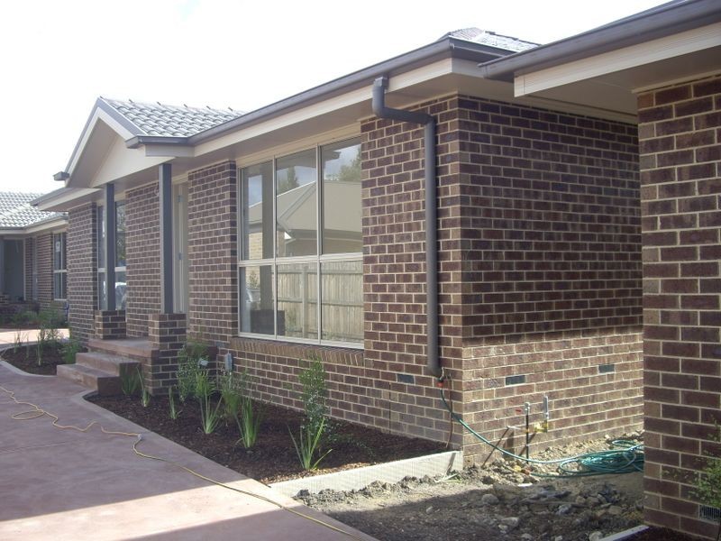 2/13 Wattletree Road, Ferntree Gully VIC 3156