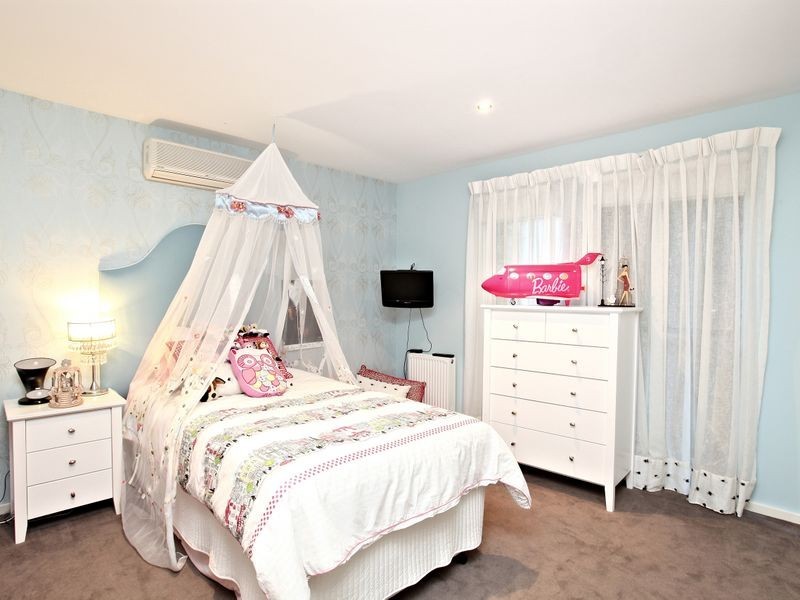 4 Moorakyne Place, Mitcham VIC 3132