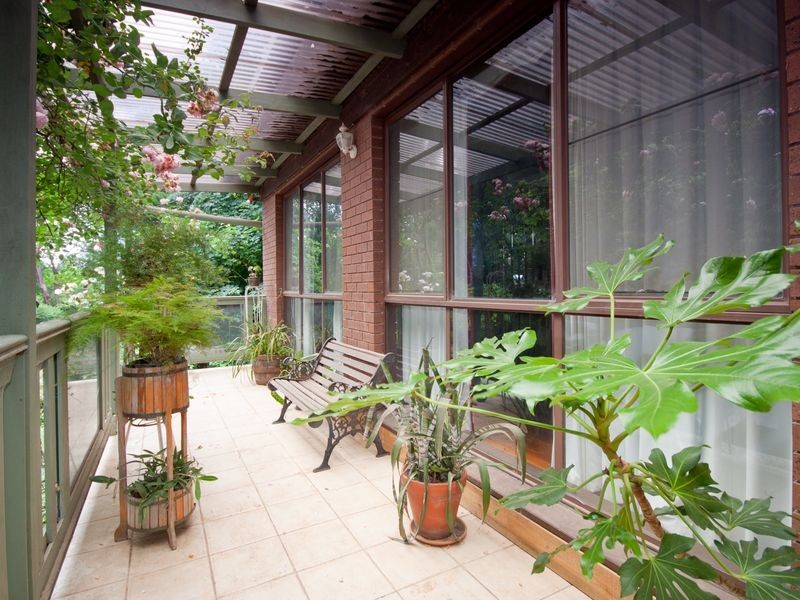 21 Cheniston Road, Mount Macedon VIC 3441