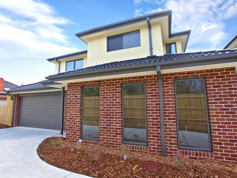 2/48 Westley Street, Ferntree Gully VIC 3156