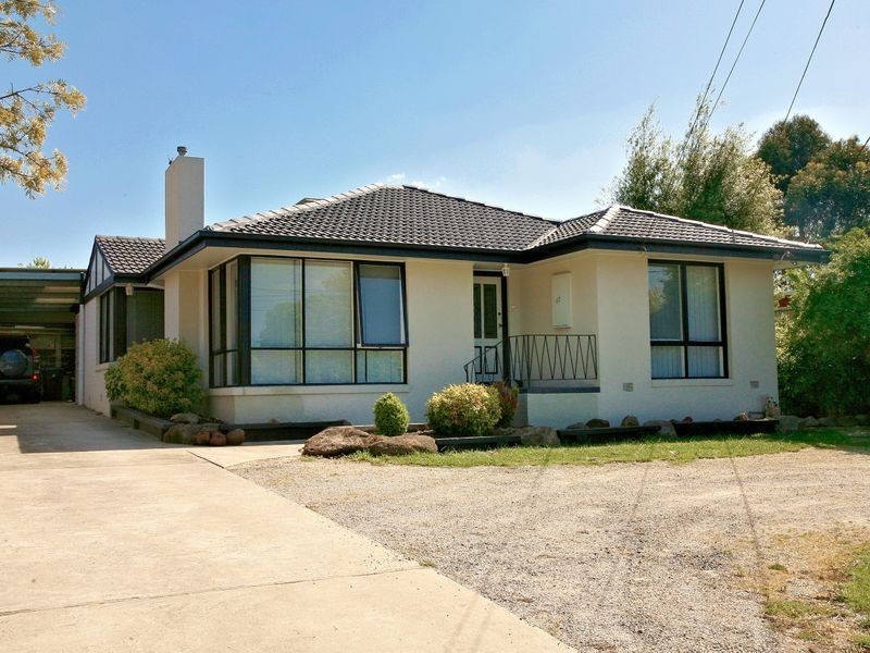 46 Linda Crescent, Ferntree Gully VIC 3156