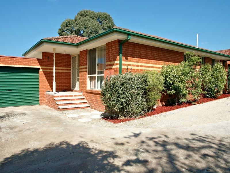 2/9 Flower Street, Ferntree Gully VIC 3156