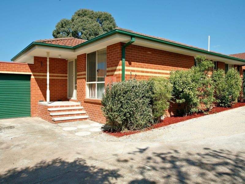 2/9 Flower Street, Ferntree Gully VIC 3156