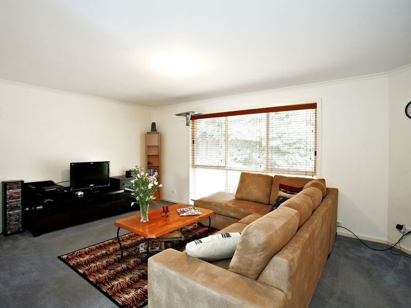 2/261 Forest Road, Boronia VIC 3155