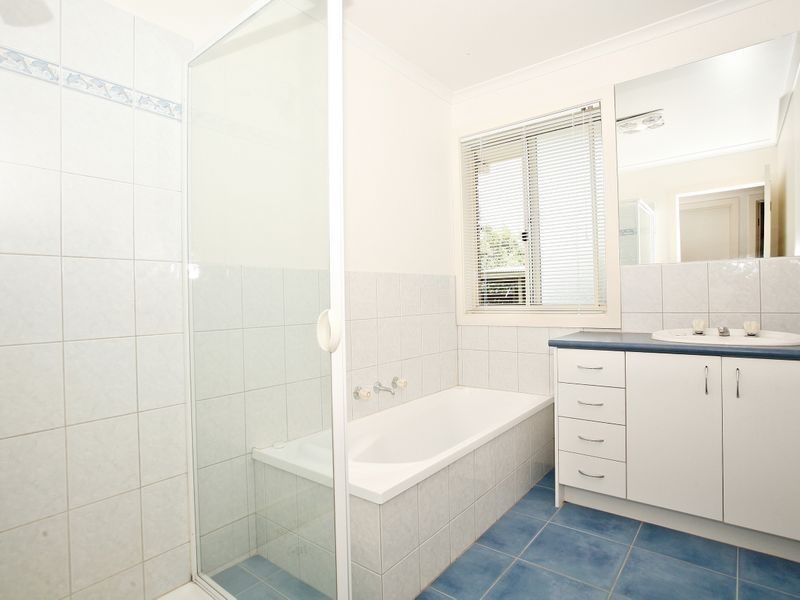 2/261 Forest Road, Boronia VIC 3155