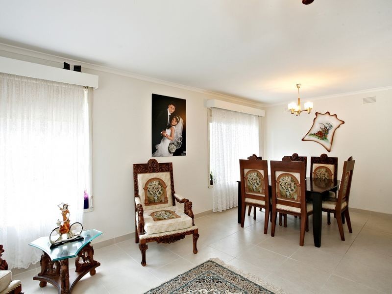 6 Heatherdale Road, Mitcham VIC 3132