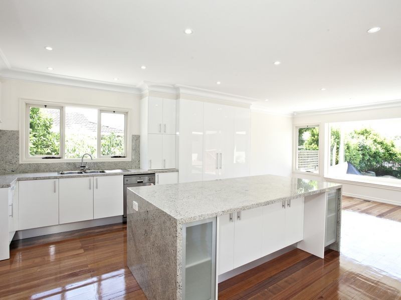 24 View Street, Mont Albert VIC 3127