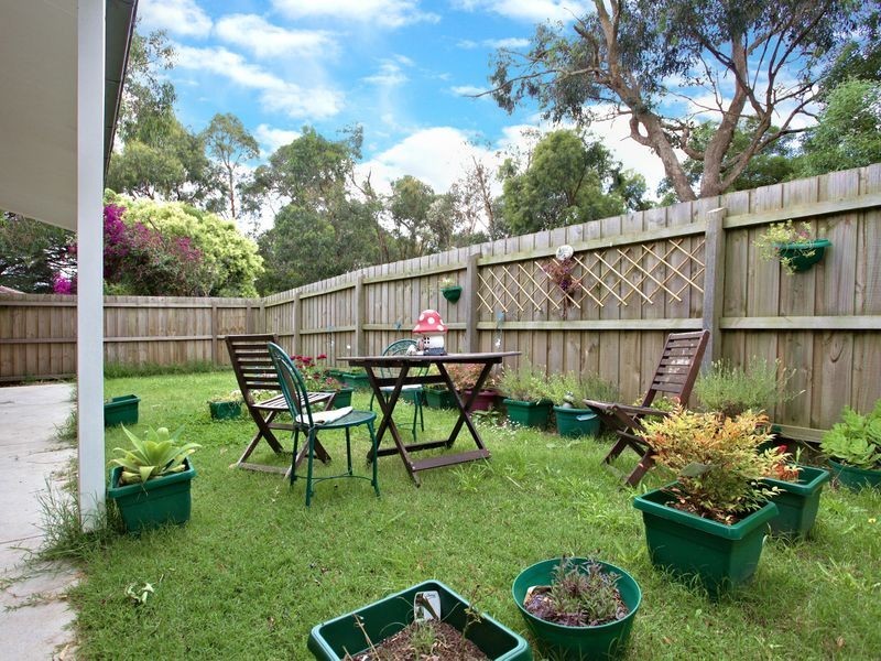 2/37 Veronica Street, Ferntree Gully VIC 3156