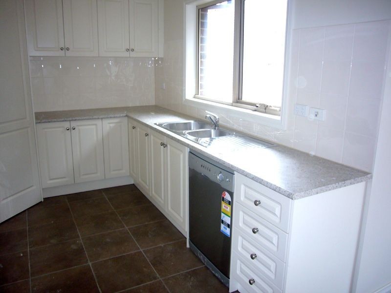 2/12 Valerie Street, Boronia VIC 3155