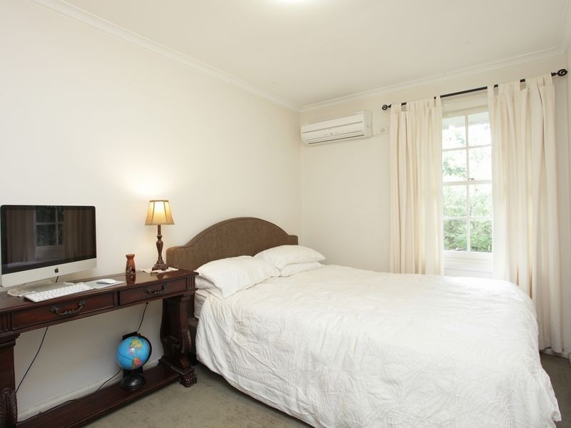 24 Cornhill Street, Ferntree Gully VIC 3156