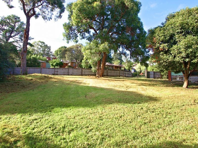 15 Alma Avenue, Ferntree Gully VIC 3156