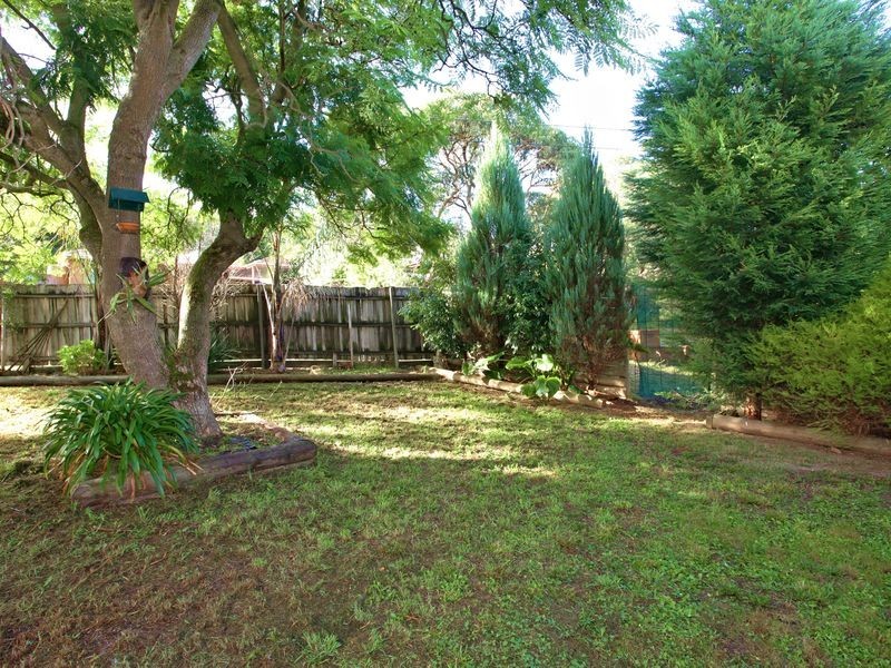 15 Alma Avenue, Ferntree Gully VIC 3156
