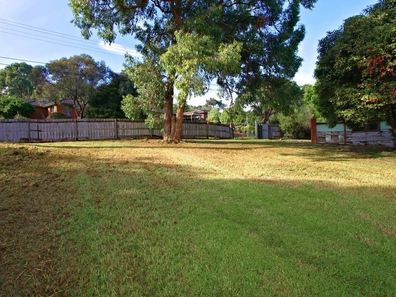 15 Alma Avenue, Ferntree Gully VIC 3156
