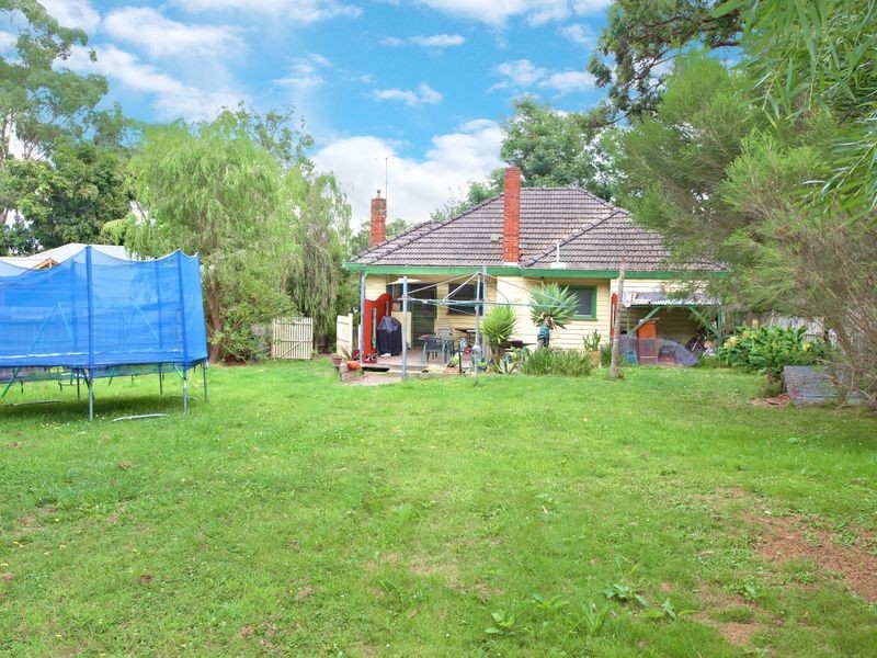 334 Forest Road, The Basin VIC 3154