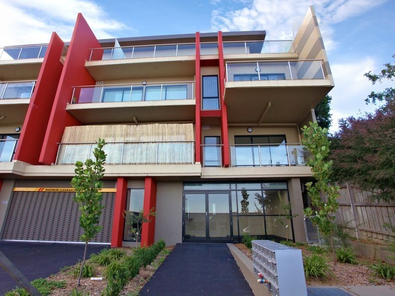 8/4 Floriston Road, Boronia VIC 3155