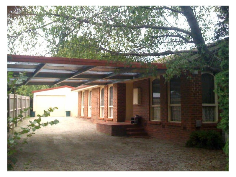 17 Flinders Crescent, Boronia VIC 3155