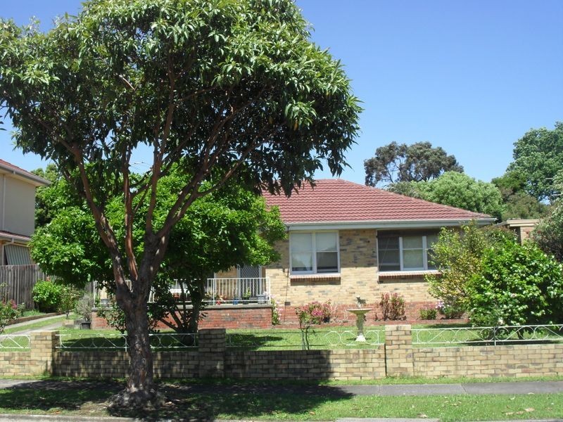 4 Frank Street, Vermont VIC 3133